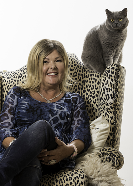 Susanne Hellman Holmström har hjälpt tusentals kattägare att komma till rätta med kattens beteendeproblem.