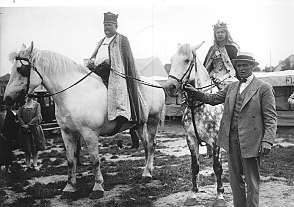 Sommarfest  på Limhamn 6-15 juli 1923.